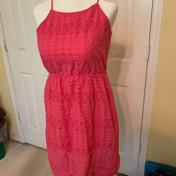 Eyelet Dress for young teenagers with banquets - Picture 1 of 1